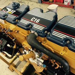 Двигатель Caterpillar C16